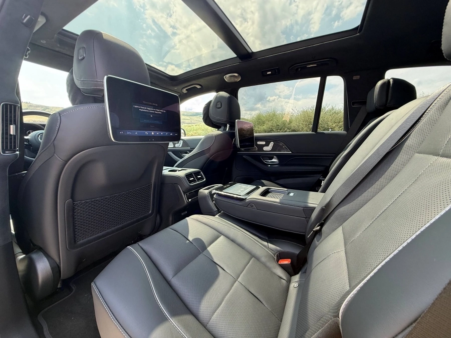 Mercedes- Benz GLS 450